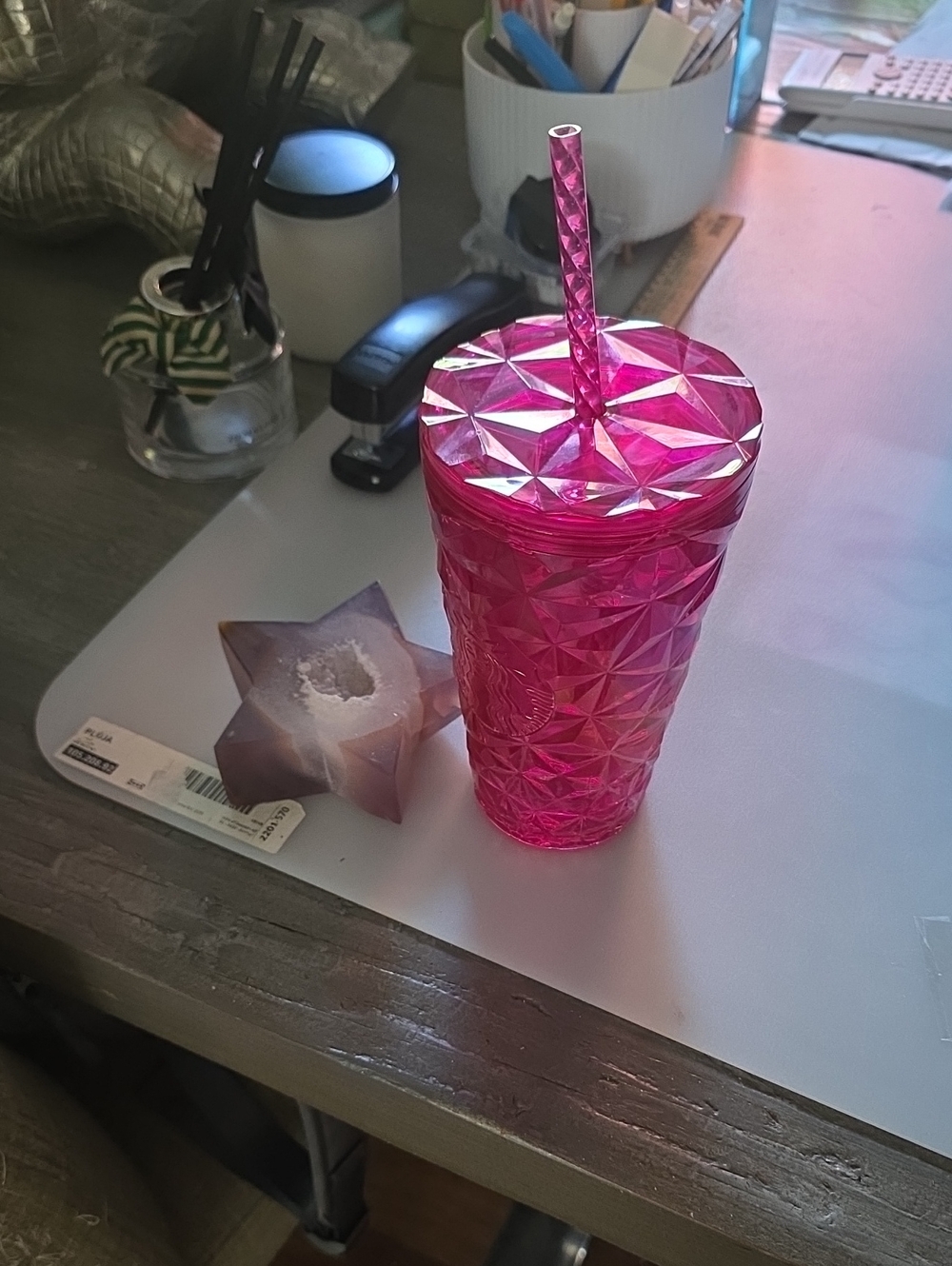 Starbucks Pink Diamond-Texture Reusable Tumbler with Straw - Cup